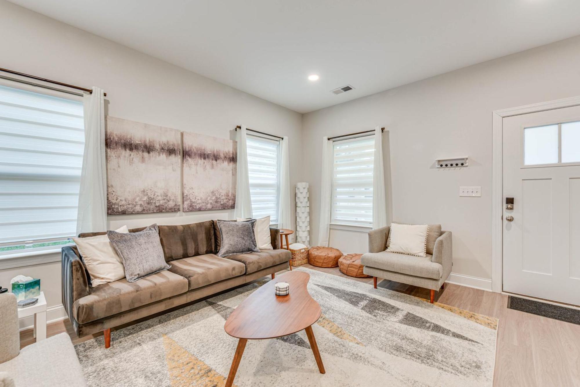 Family-friendly About 5 Mi To Unc Charlotte! Holiday home *